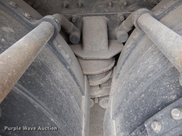 image for item DL8807 2007 International 7600  crane truck