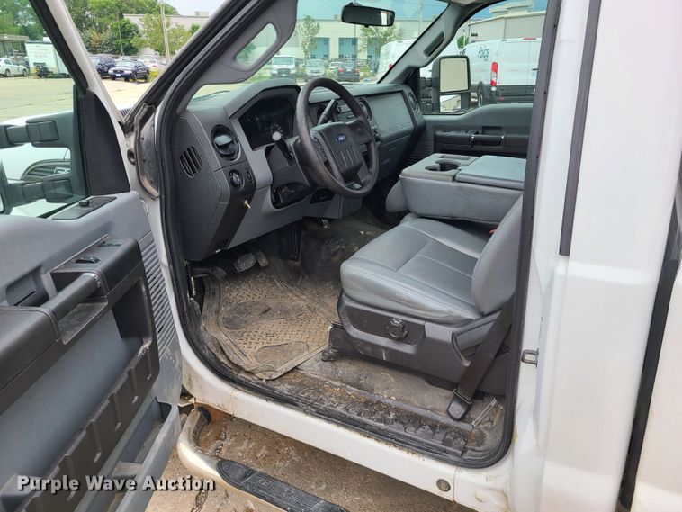 image for item DL8808 2012 Ford F350 Super Duty  pickup truck