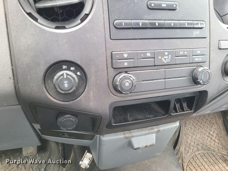 image for item DL8808 2012 Ford F350 Super Duty  pickup truck