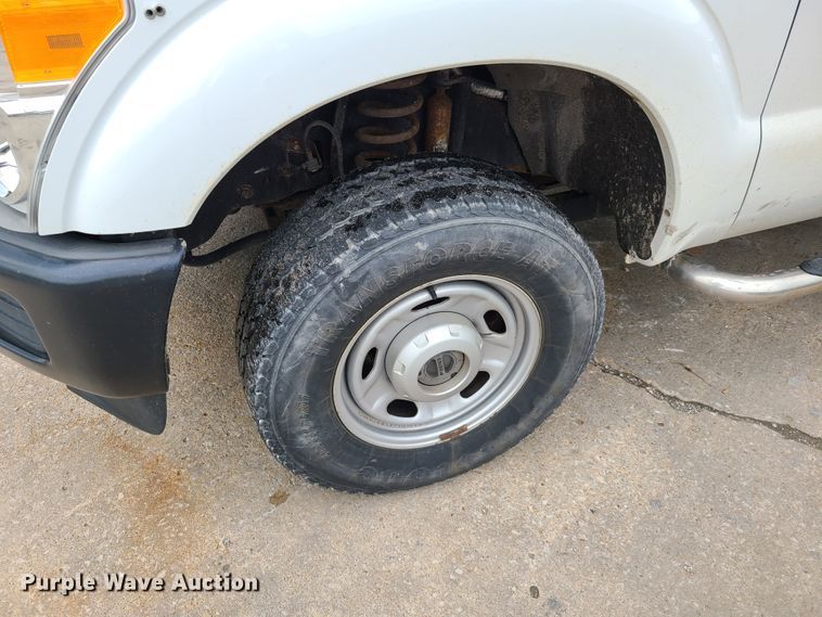 image for item DL8808 2012 Ford F350 Super Duty  pickup truck