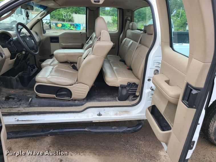 image for item DL8814 2006 Ford F150  SuperCab pickup truck