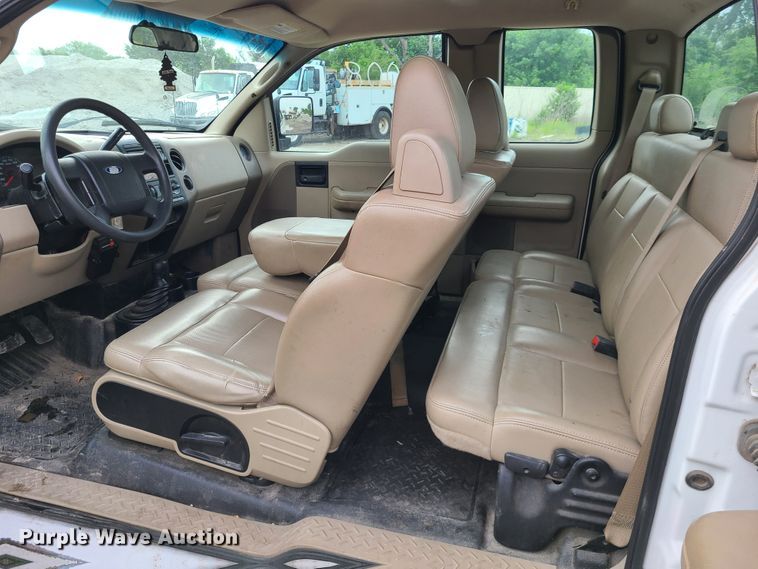 image for item DL8814 2006 Ford F150  SuperCab pickup truck