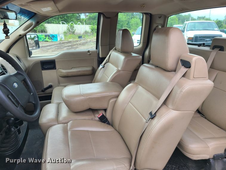 image for item DL8814 2006 Ford F150  SuperCab pickup truck