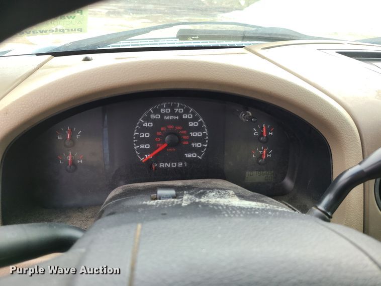 image for item DL8814 2006 Ford F150  SuperCab pickup truck