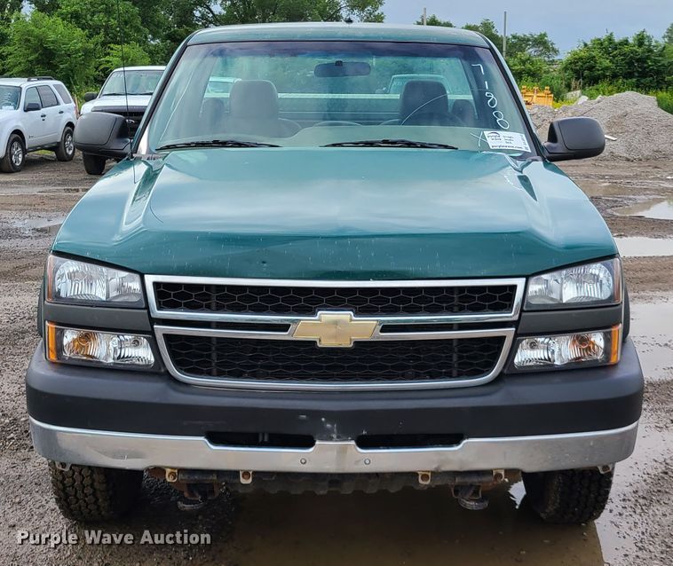 image for item DL8815 2006 Chevrolet Silverado 2500HD  pickup truck