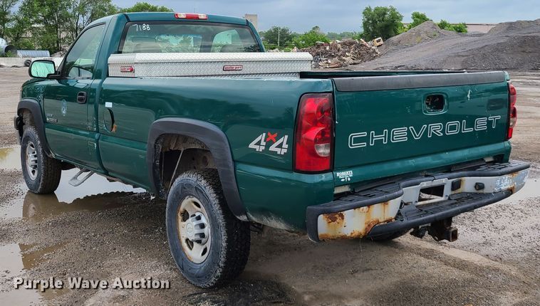 image for item DL8815 2006 Chevrolet Silverado 2500HD  pickup truck