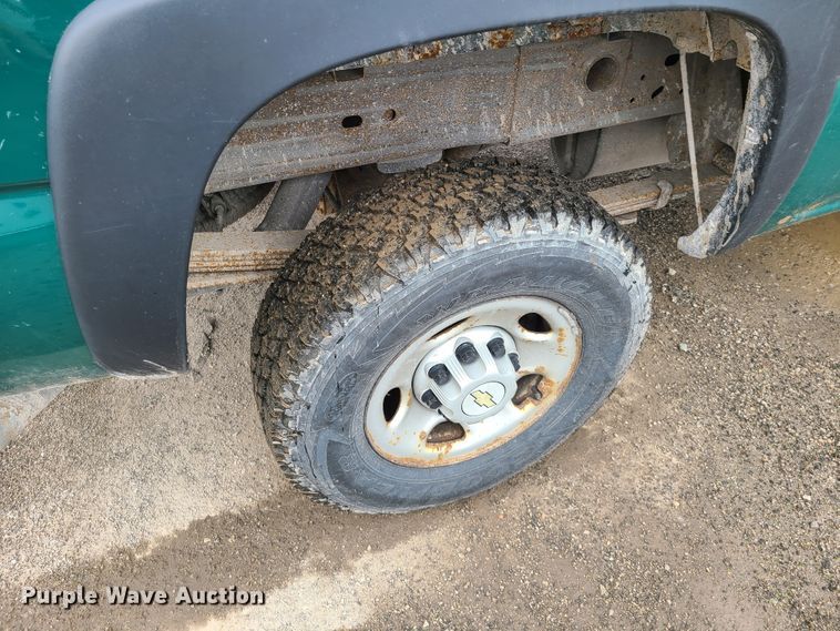 image for item DL8815 2006 Chevrolet Silverado 2500HD  pickup truck