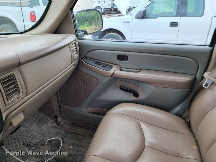 image for item DL8816 2006 Chevrolet Silverado 2500HD  pickup truck