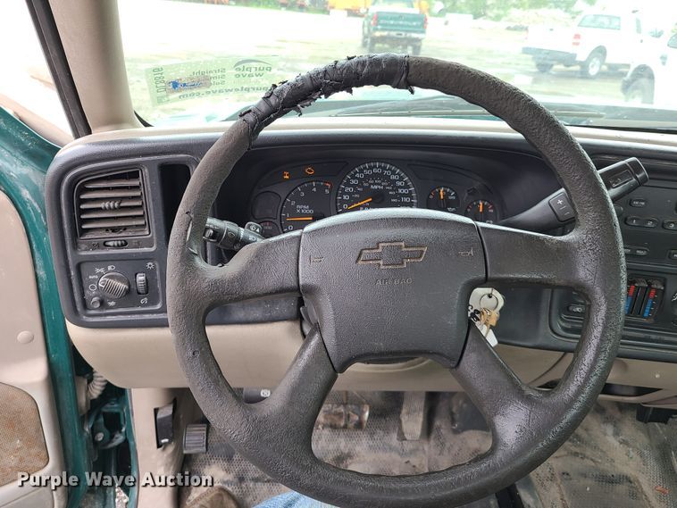 image for item DL8816 2006 Chevrolet Silverado 2500HD  pickup truck