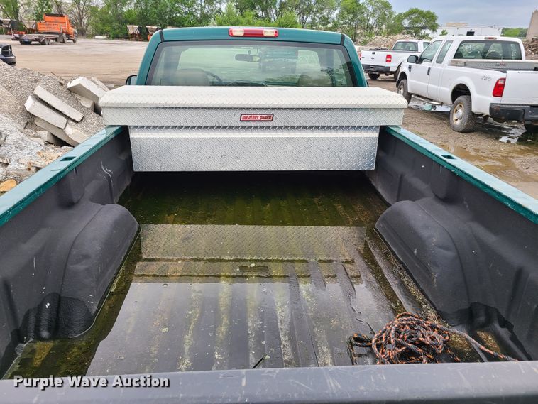 image for item DL8816 2006 Chevrolet Silverado 2500HD  pickup truck