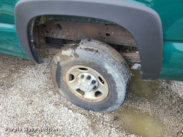 image for item DL8816 2006 Chevrolet Silverado 2500HD  pickup truck