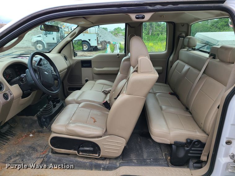 image for item DL8817 2006 Ford F150  SuperCab pickup truck