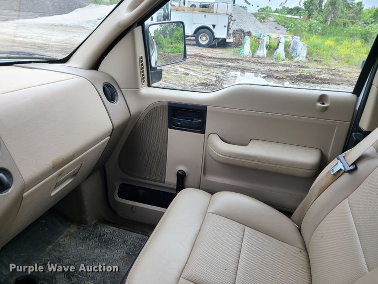 image for item DL8817 2006 Ford F150  SuperCab pickup truck