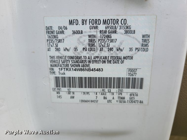 image for item DL8817 2006 Ford F150  SuperCab pickup truck