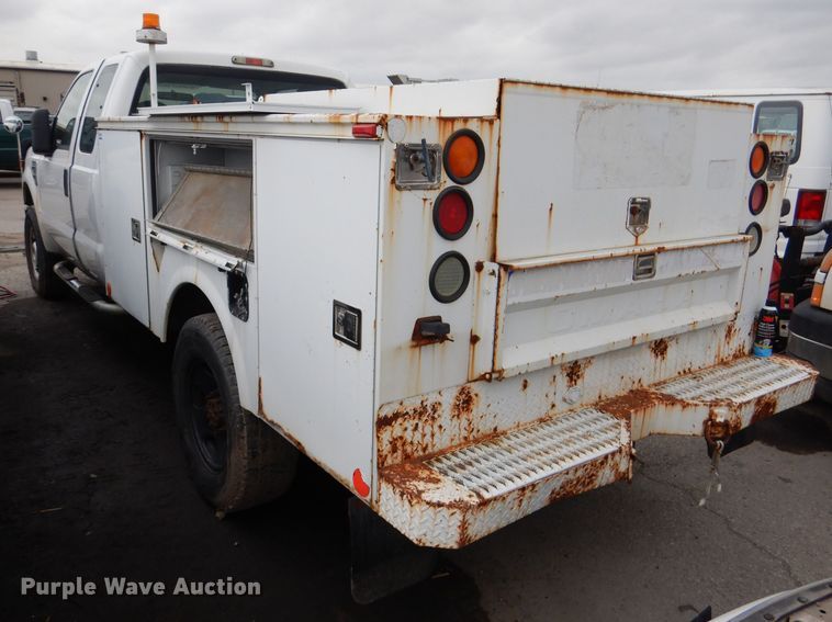 image for item DL8819 2008 Ford F350 Super Duty XL  SuperCab utility bed pickup truck