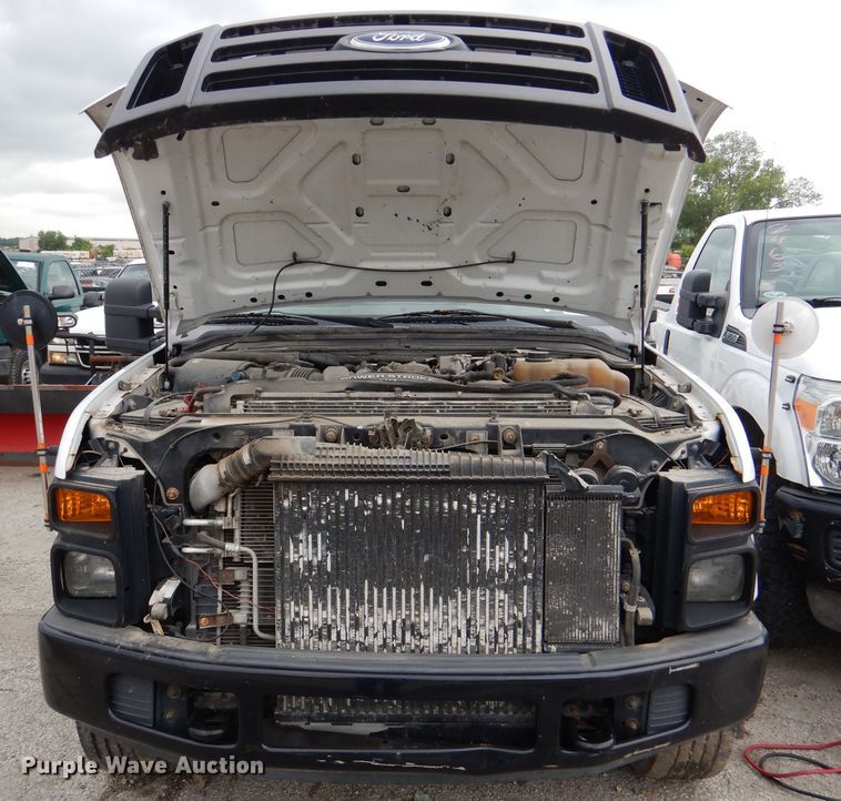 image for item DL8819 2008 Ford F350 Super Duty XL  SuperCab utility bed pickup truck