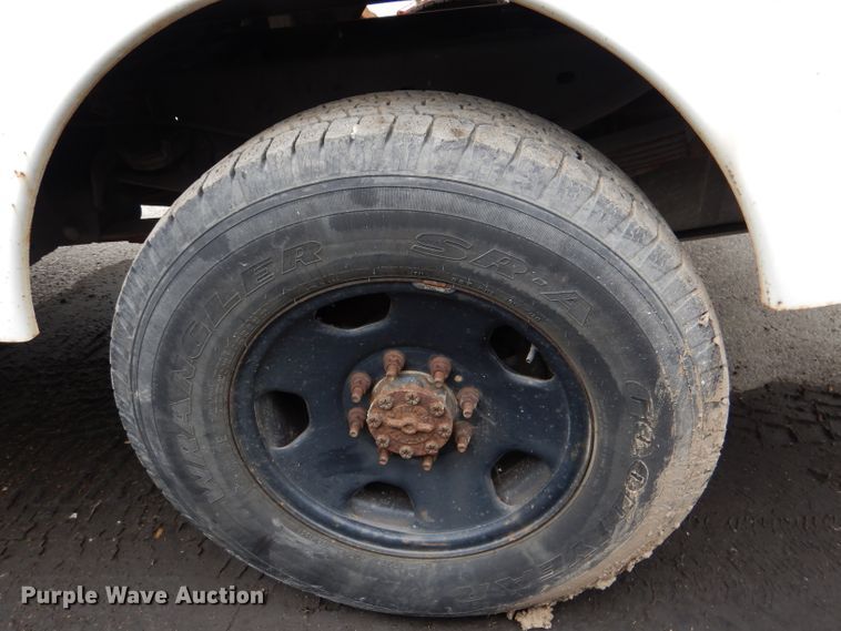 image for item DL8819 2008 Ford F350 Super Duty XL  SuperCab utility bed pickup truck