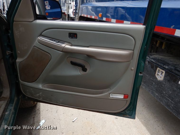 image for item DL8823 2006 Chevrolet Silverado 2500HD  pickup truck