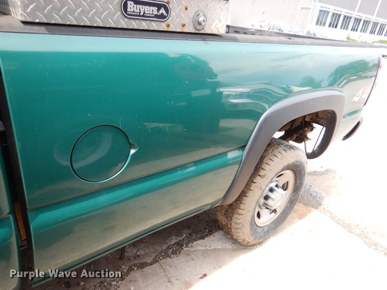 image for item DL8823 2006 Chevrolet Silverado 2500HD  pickup truck