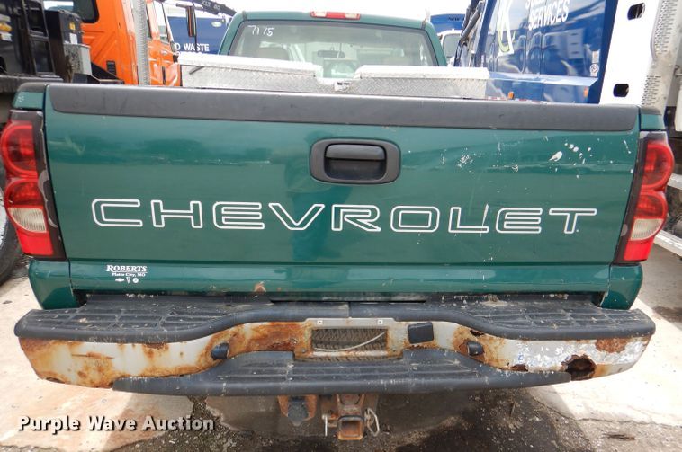 image for item DL8823 2006 Chevrolet Silverado 2500HD  pickup truck