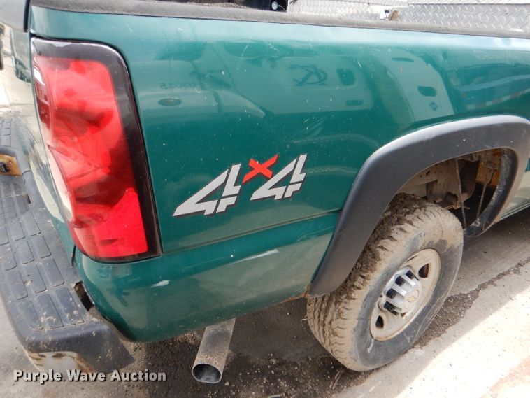 image for item DL8823 2006 Chevrolet Silverado 2500HD  pickup truck