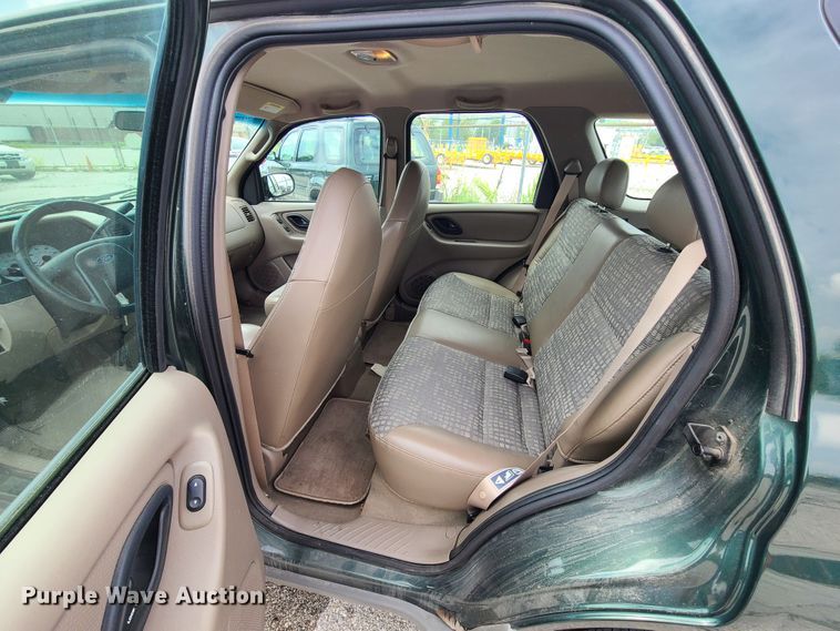 image for item DL8824 2001 Ford Escape  SUV