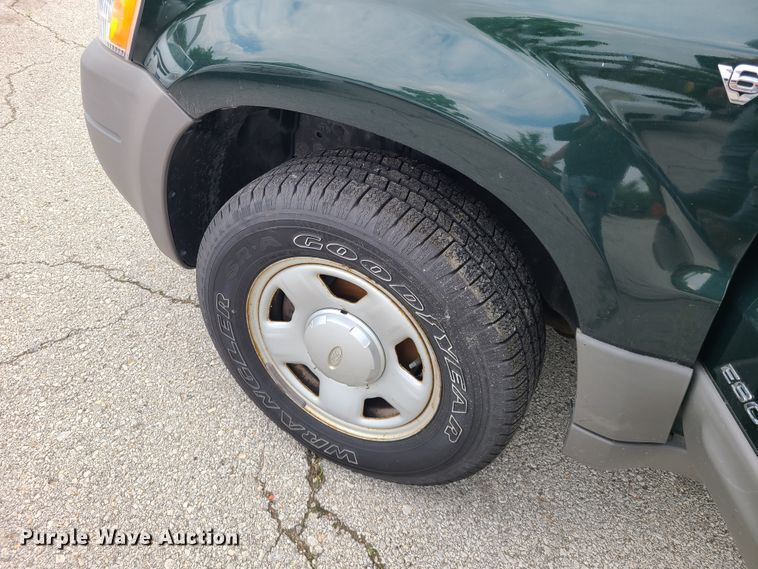 image for item DL8824 2001 Ford Escape  SUV