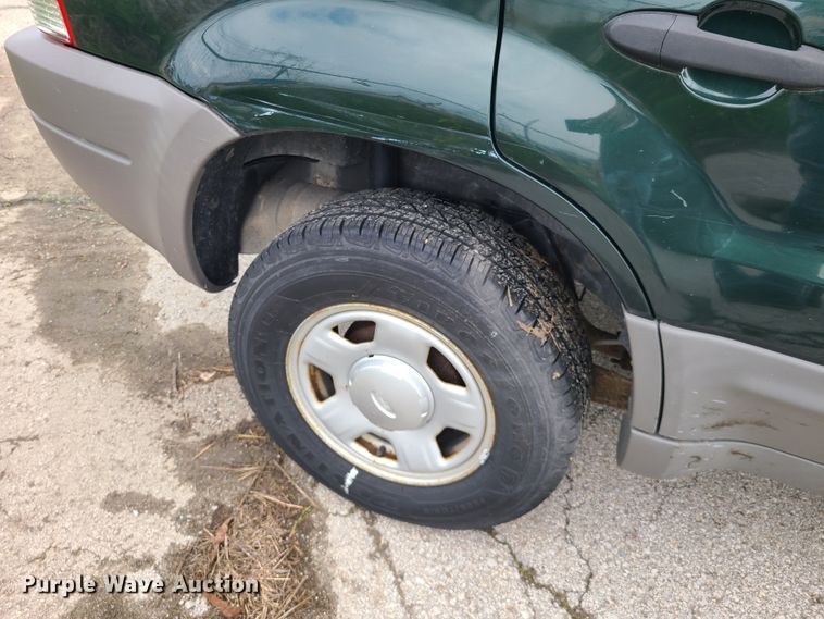 image for item DL8824 2001 Ford Escape  SUV