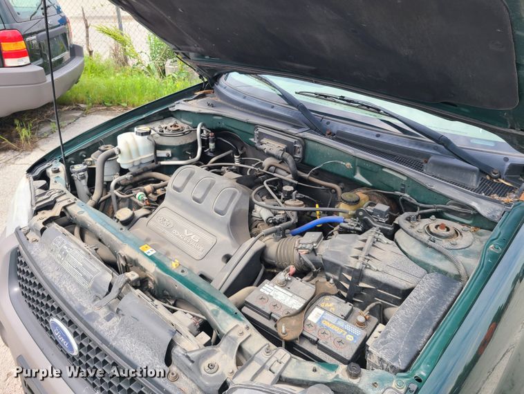 image for item DL8824 2001 Ford Escape  SUV