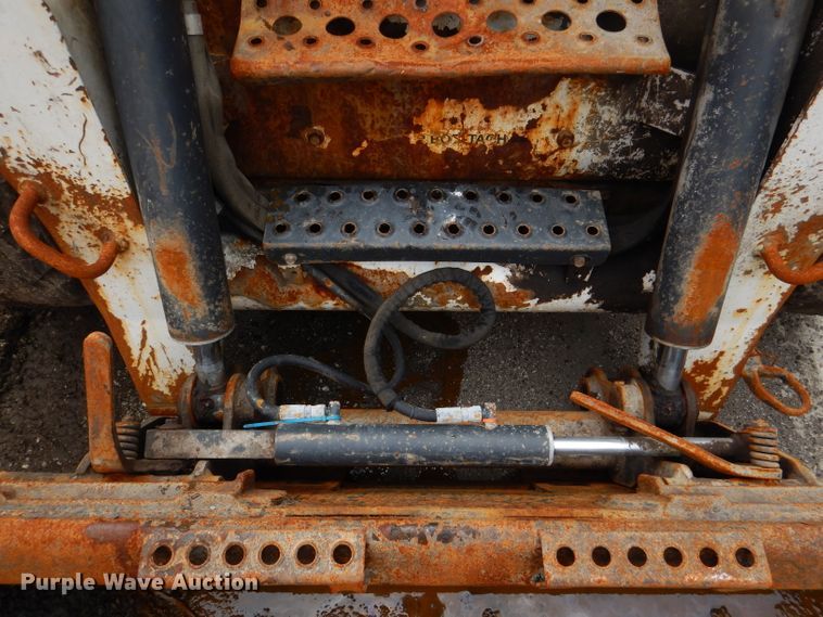 image for item DL8829 2009 Bobcat S300  skid steer loader