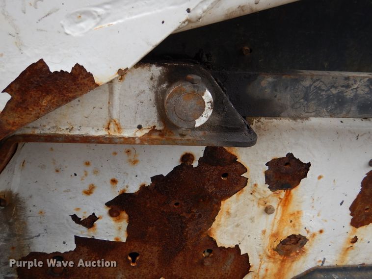 image for item DL8829 2009 Bobcat S300  skid steer loader