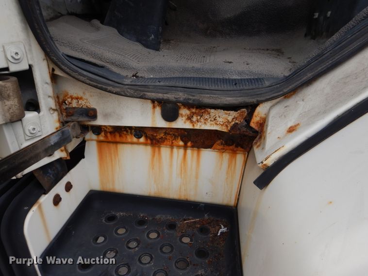 image for item DL8830 1997 Ford 8000  box truck