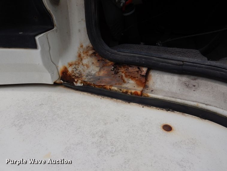 image for item DL8830 1997 Ford 8000  box truck