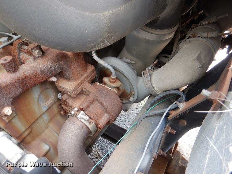 image for item DL8830 1997 Ford 8000  box truck