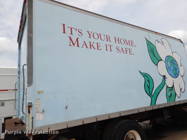 image for item DL8830 1997 Ford 8000  box truck