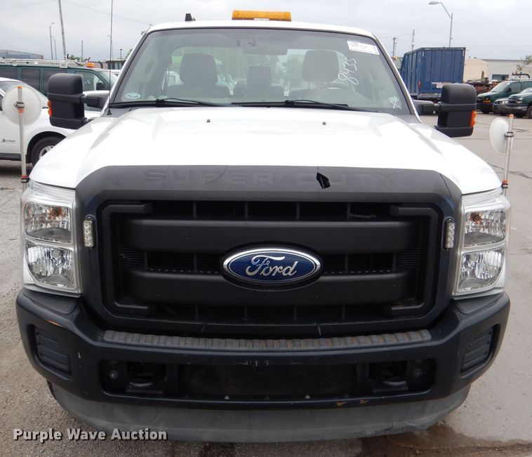 image for item DL8833 2012 Ford F350 Super Duty XL  pickup truck