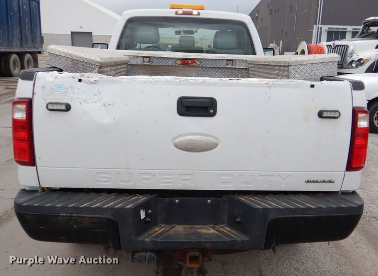 image for item DL8833 2012 Ford F350 Super Duty XL  pickup truck