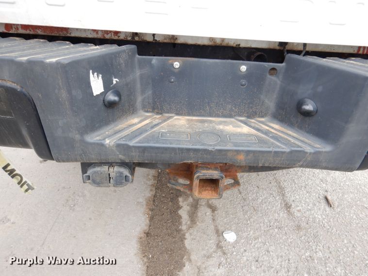 image for item DL8833 2012 Ford F350 Super Duty XL  pickup truck