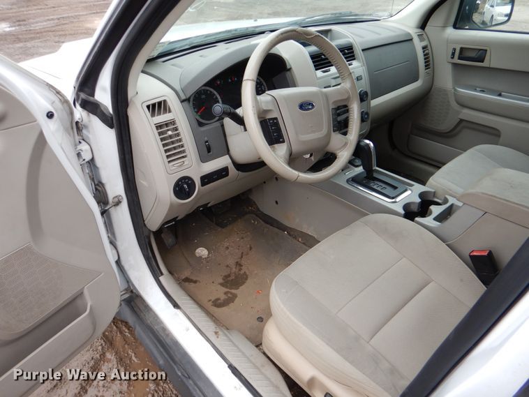 image for item DN6144 2011 Ford Escape  SUV