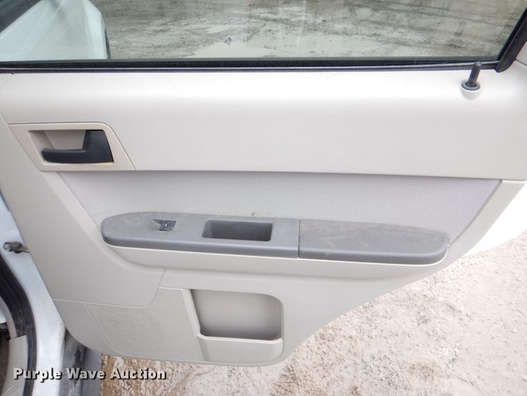 image for item DN6144 2011 Ford Escape  SUV