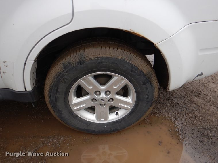 image for item DN6144 2011 Ford Escape  SUV