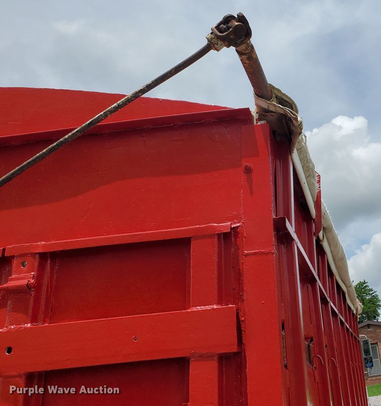 image for item DI5135 1966 Kenworth W900  grain truck