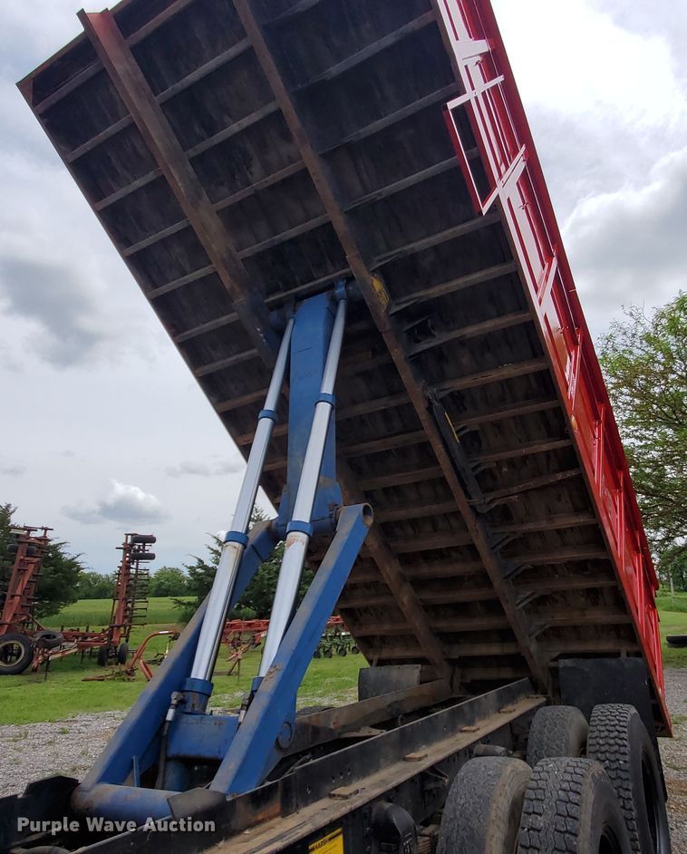 image for item DI5135 1966 Kenworth W900  grain truck