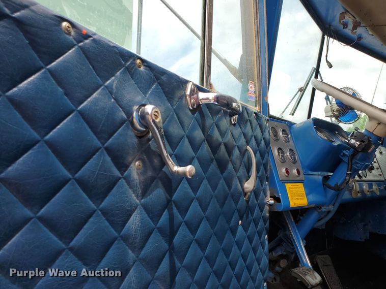 image for item DI5135 1966 Kenworth W900  grain truck