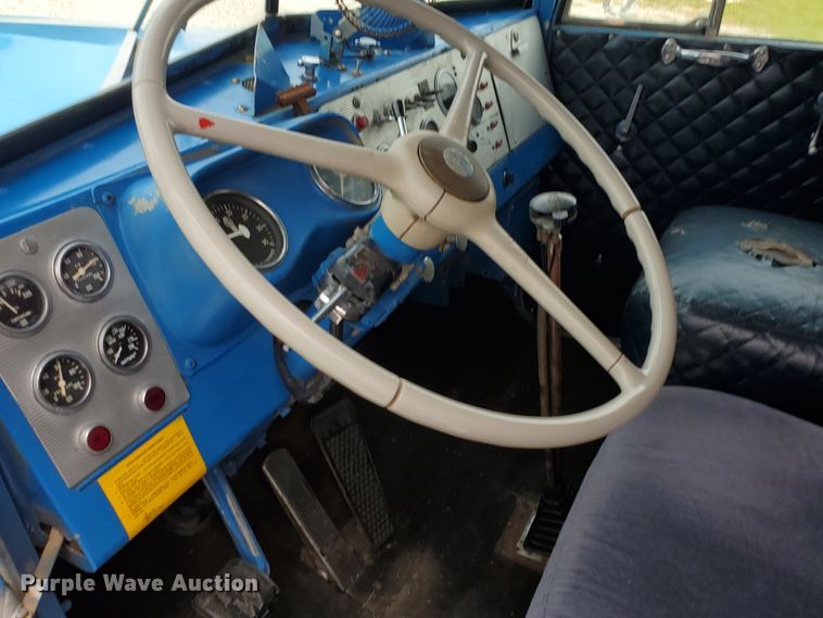 image for item DI5135 1966 Kenworth W900  grain truck