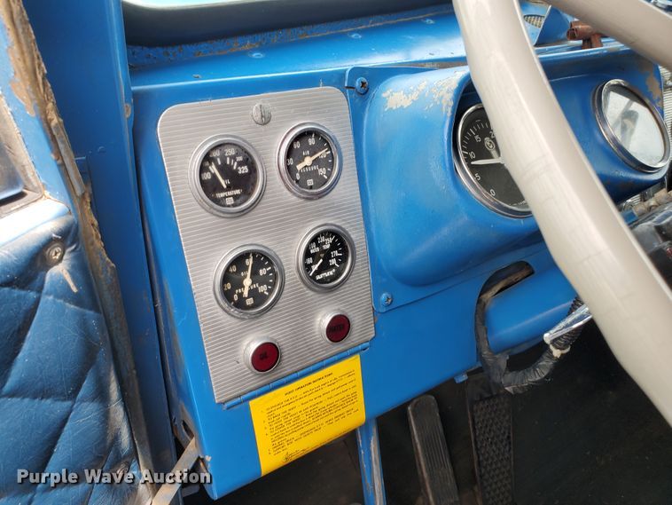 image for item DI5135 1966 Kenworth W900  grain truck