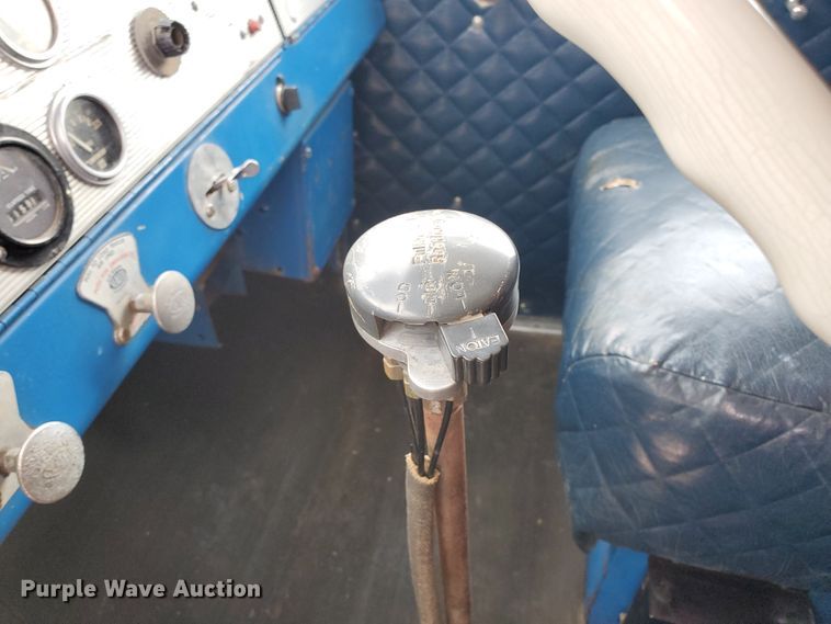 image for item DI5135 1966 Kenworth W900  grain truck