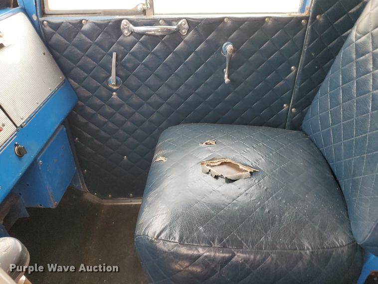 image for item DI5135 1966 Kenworth W900  grain truck