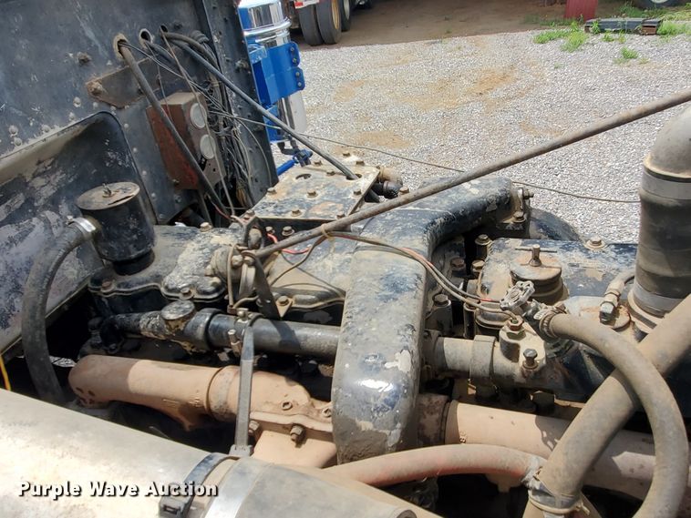 image for item DI5135 1966 Kenworth W900  grain truck