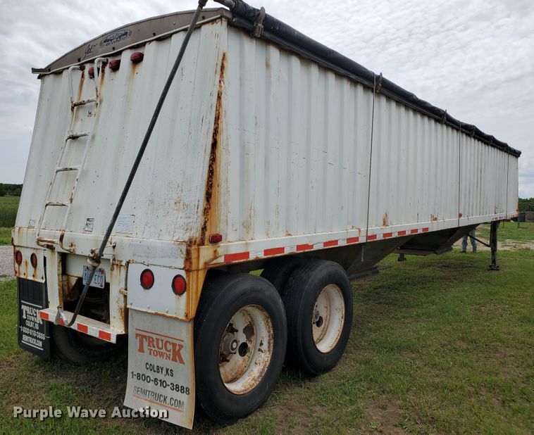 image for item DI5146 2001 Jet  grain trailer